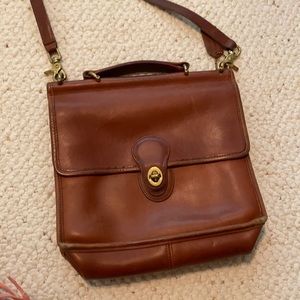 Vintage Coach brown leather station bag